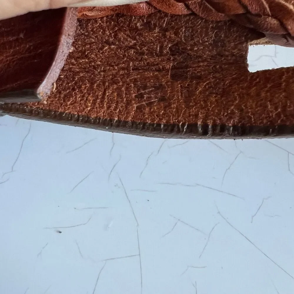 Will leather goods a vintage-style brown leather belt featuring embossed details